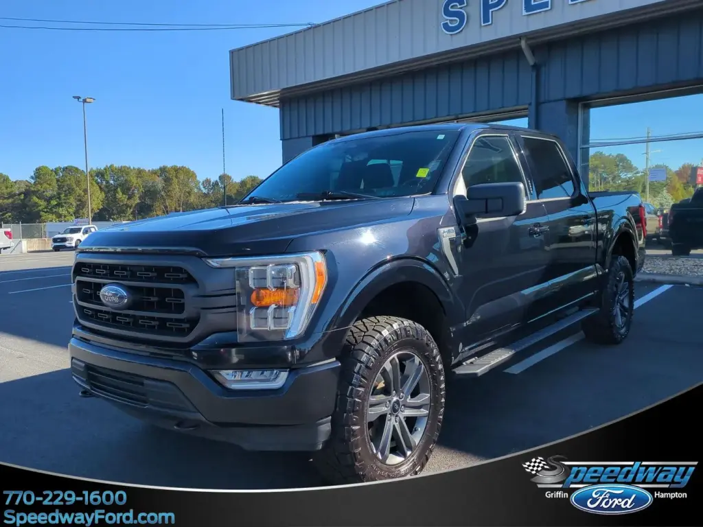 Ford F-150 2023 4x4 XLT 4p SuperCrew 5.5 ft. CB