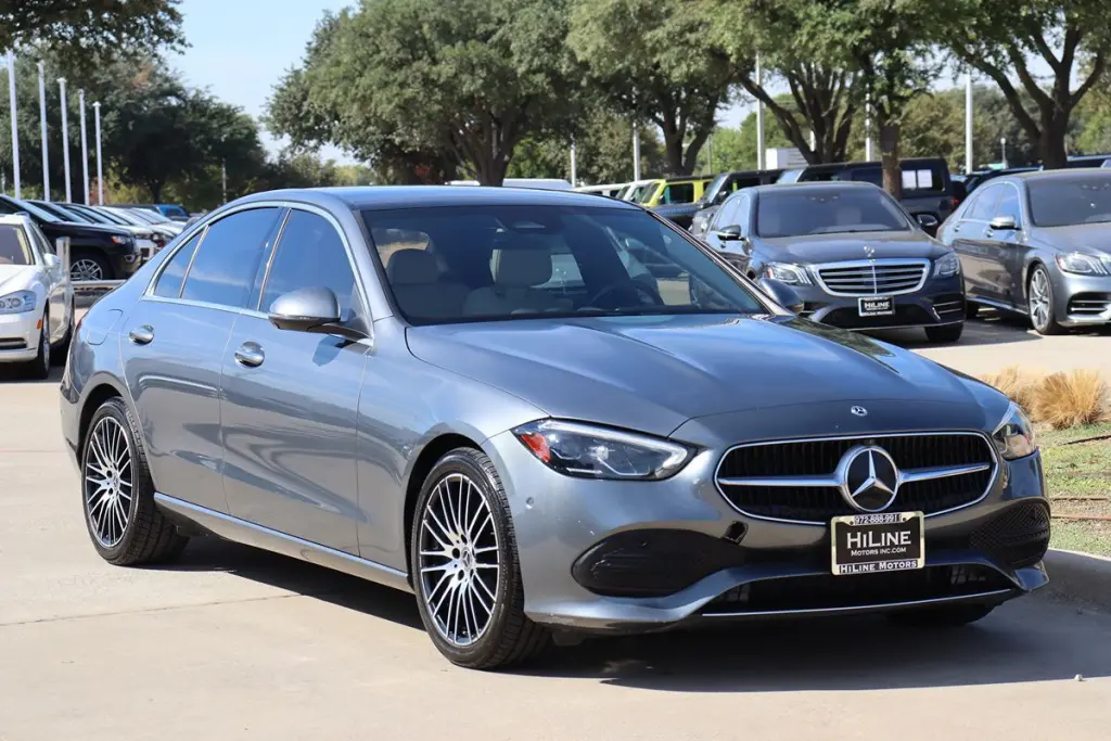 2022 Mercedes-Benz C 300
