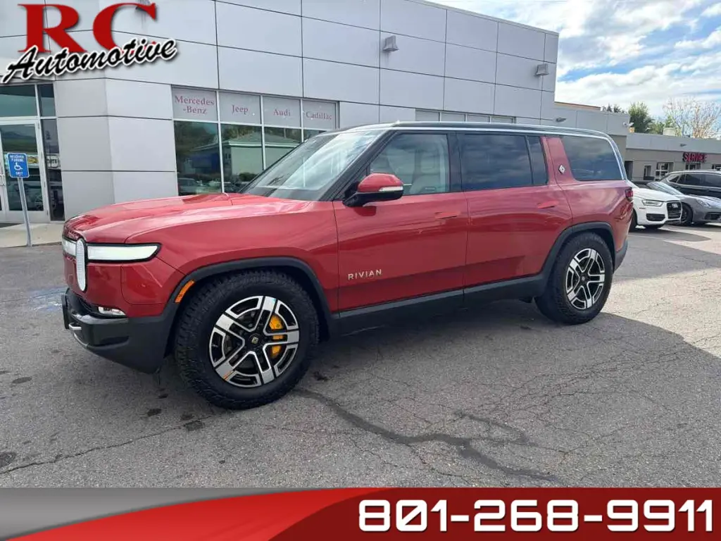 2024 Rivian R1S