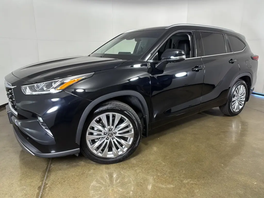 2025 Toyota Highlander