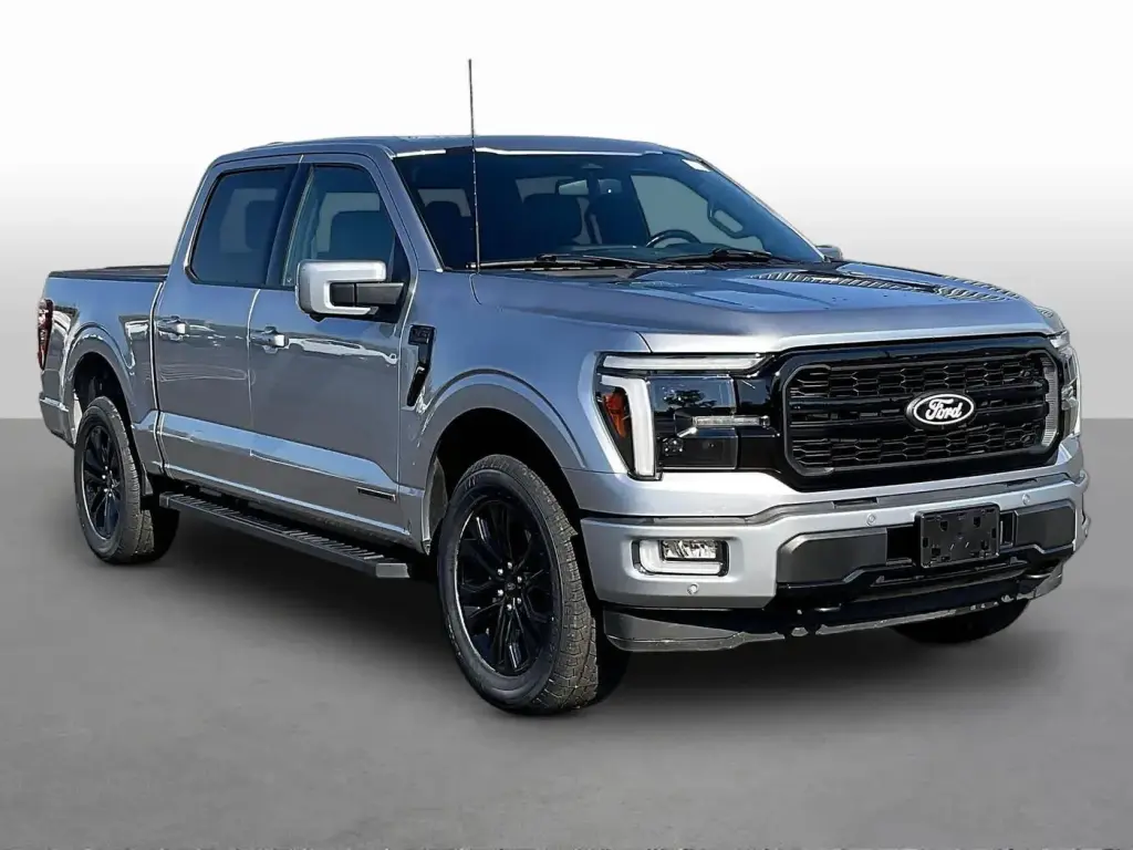 Ford F-150 2024 4x4 Lariat 4dr SuperCrew 5.5 ft. SB