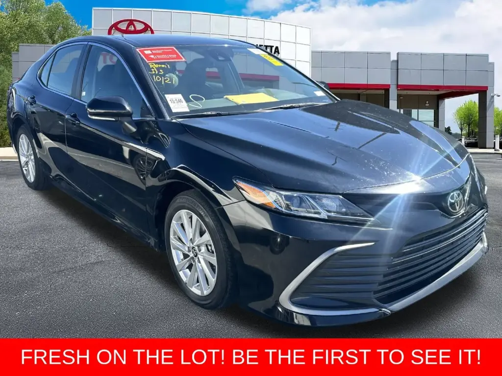 Toyota Camry 2024 LE 4puertas Sedán