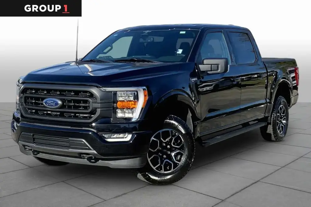 Ford F-150 2023 4x4 XLT 4dr SuperCrew 5.5 ft. SB