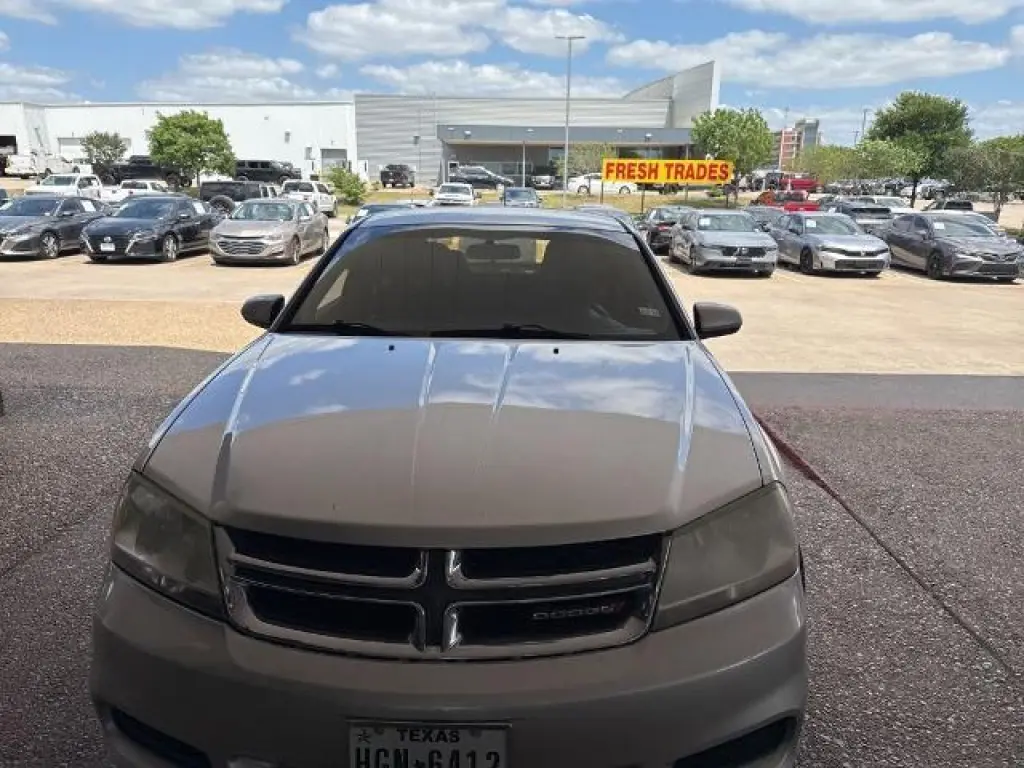 Dodge Avenger 2012 SXT 4dr Sedan
