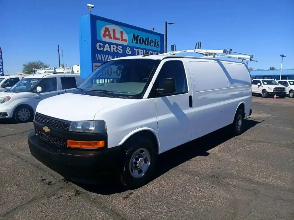 2019 Chevrolet EXPRESS 3500 CARGO