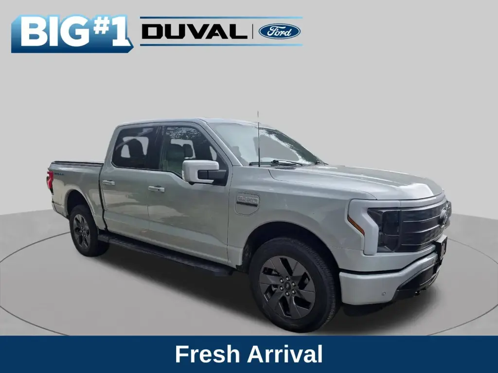Ford F-150 Lightning 2023 AWD Lariat 4dr SuperCrew 5.5 ft. SB
