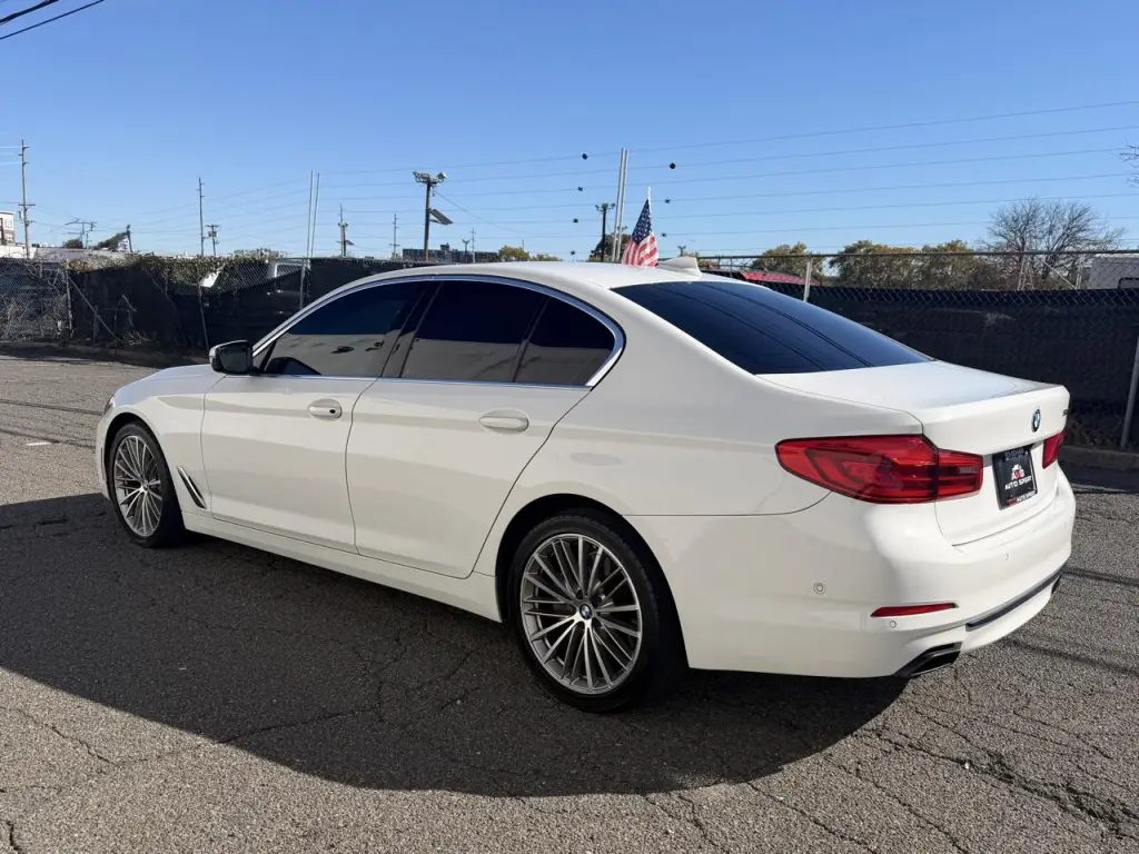 2020 BMW 5 Series 540i Sedan