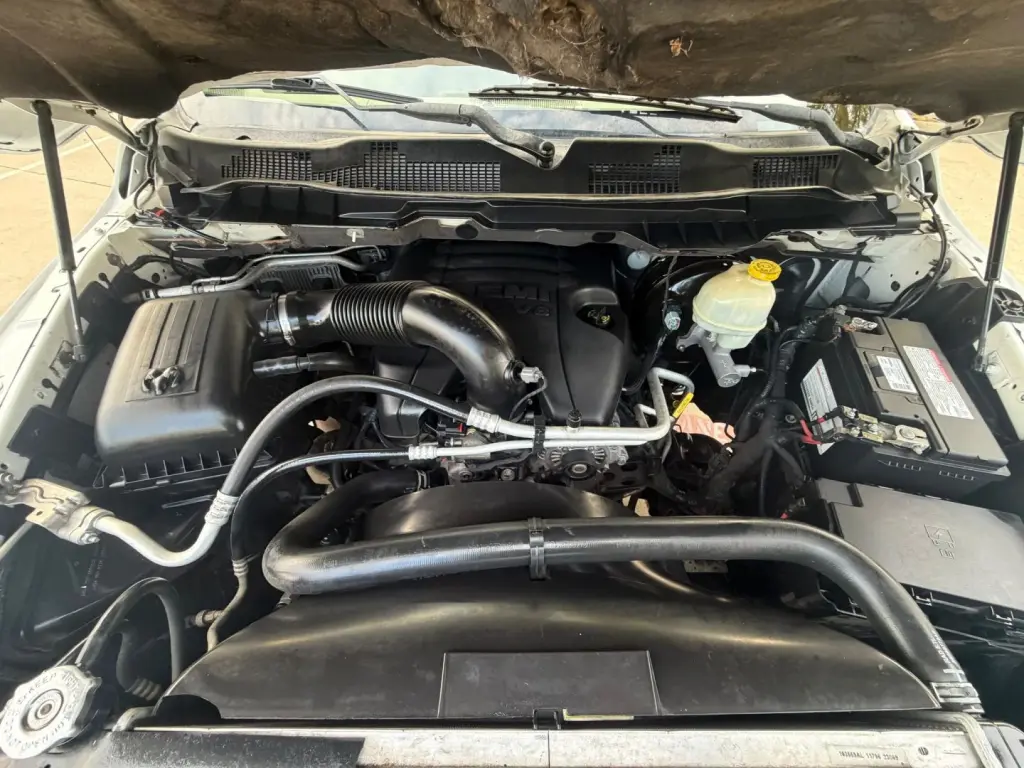 2014 Ram 1500 CREW CAB