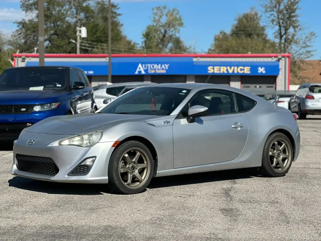 2013 SCION FR-S