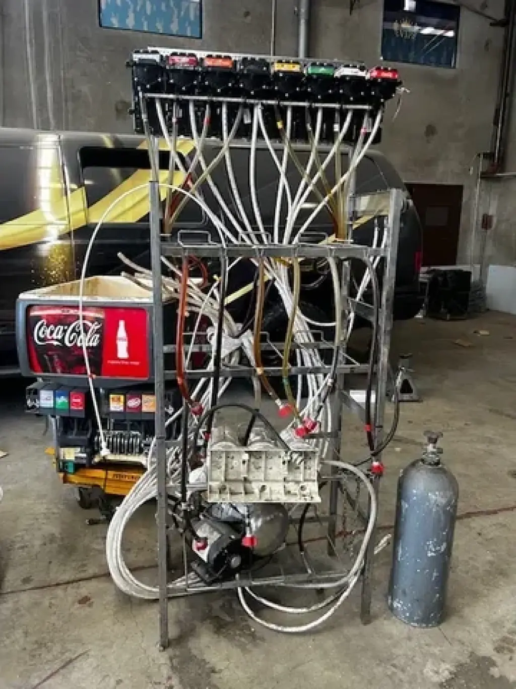 VENDO MAQUINA DE SODAS