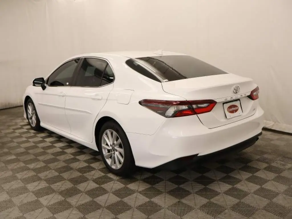 Toyota Camry 2022 LE 4dr Sedan