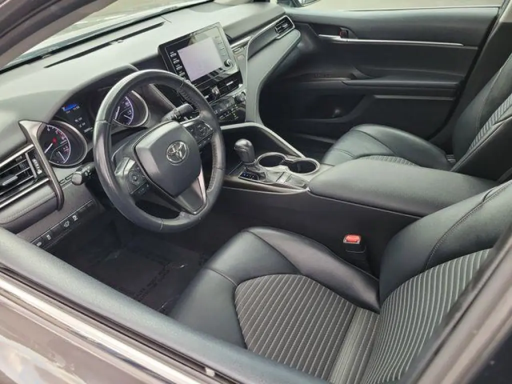 Toyota Camry 2024 SE 4dr Sedan