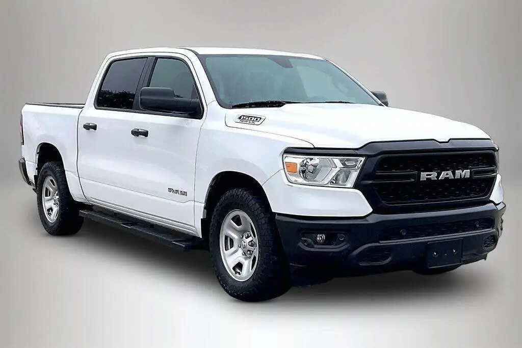 Ram 1500 2021 4x2 Tradesman 4dr Crew Cab 5.6 ft. SB Pickup