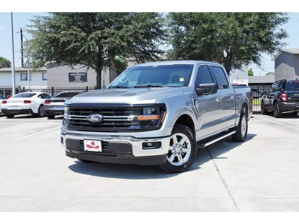 Ford F-150 2025 4x2 XLT 4dr SuperCrew 5.5 ft. SB