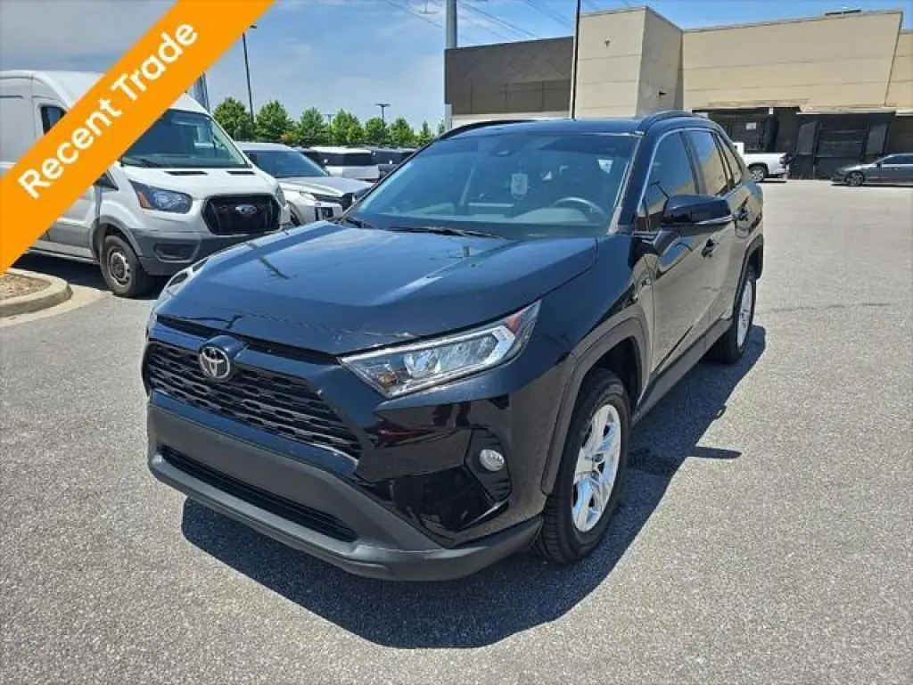 Toyota RAV4 2021 XLE 4dr SUV