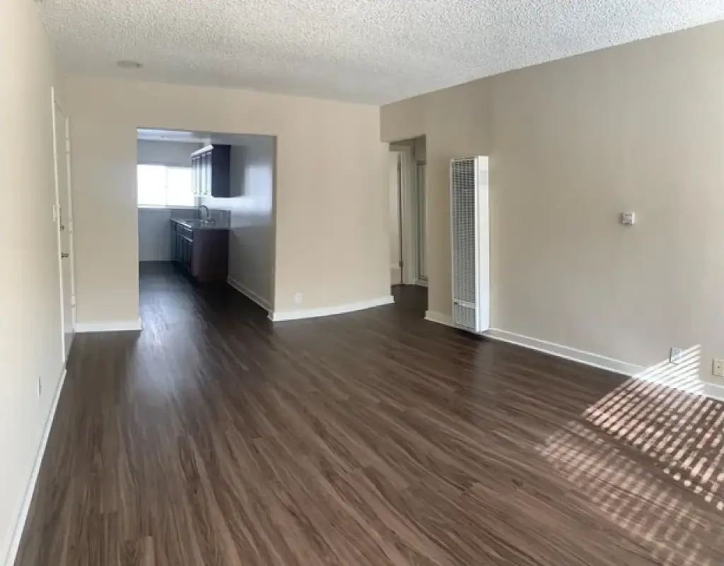 Cozy 1-Bedroom and 1-Bathroom