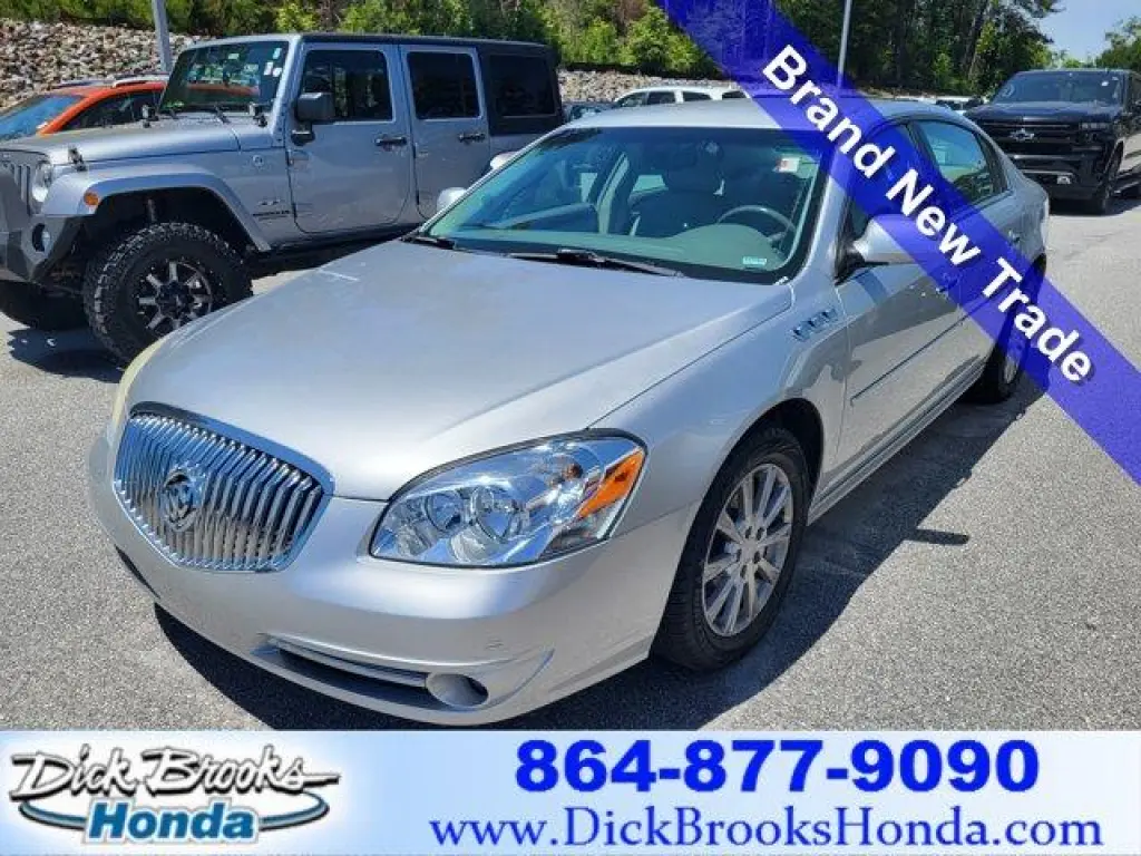 Buick Lucerne 2011 CX 4dr Sedan