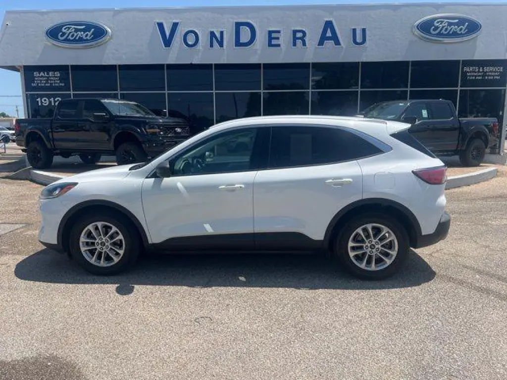 Ford Escape 2022 SE 4dr SUV