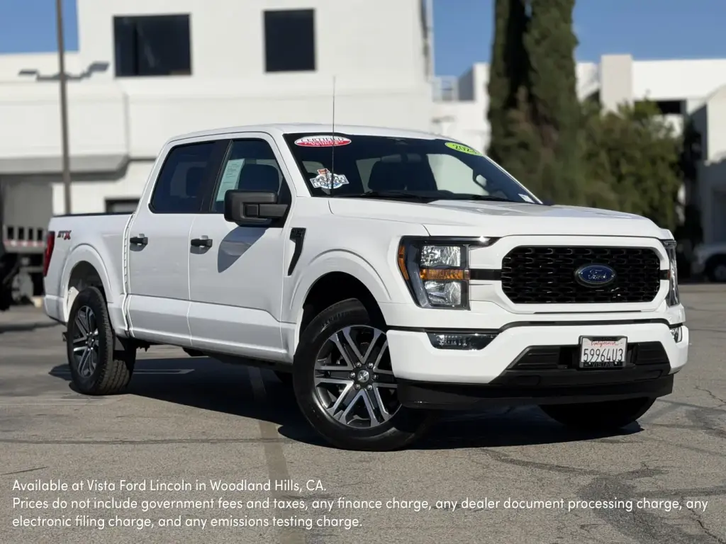 Ford F-150 2023 4x2 XL 4dr SuperCrew 5.5 ft. SB