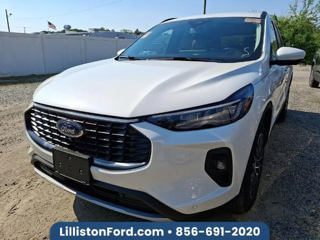 Ford Escape Plug-In Hybrid 2023 Base 4dr SUV