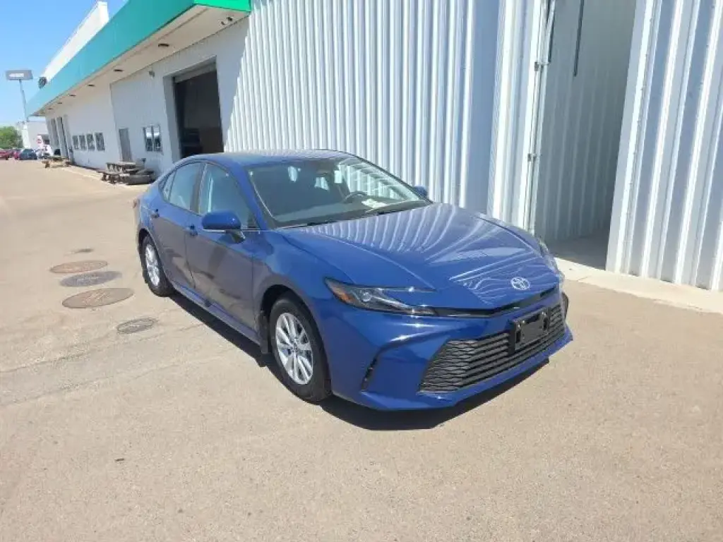 Toyota Camry 2026 SE 4dr Sedan