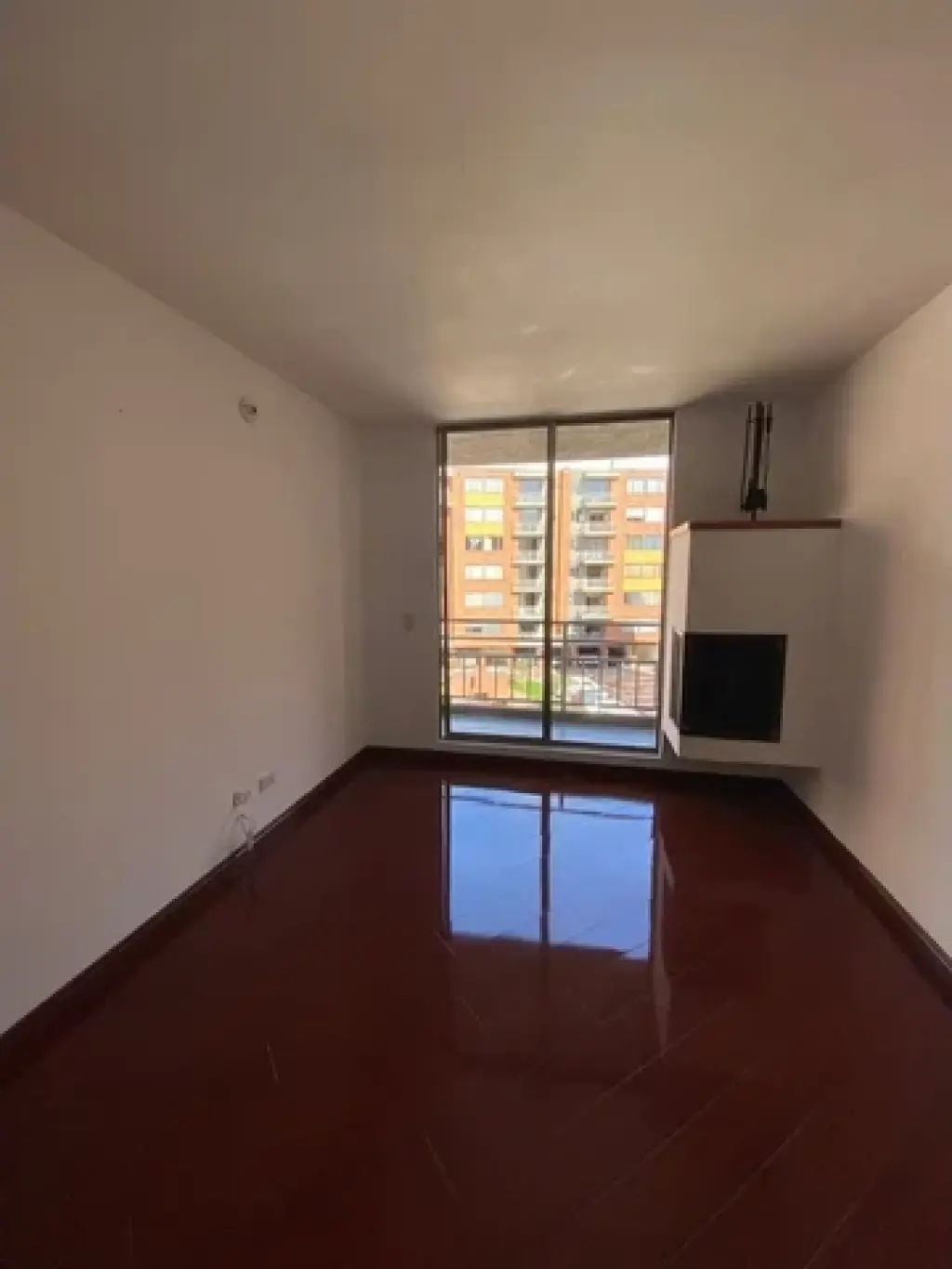 MODELIA VENDO APTO OPORTUNIDAD