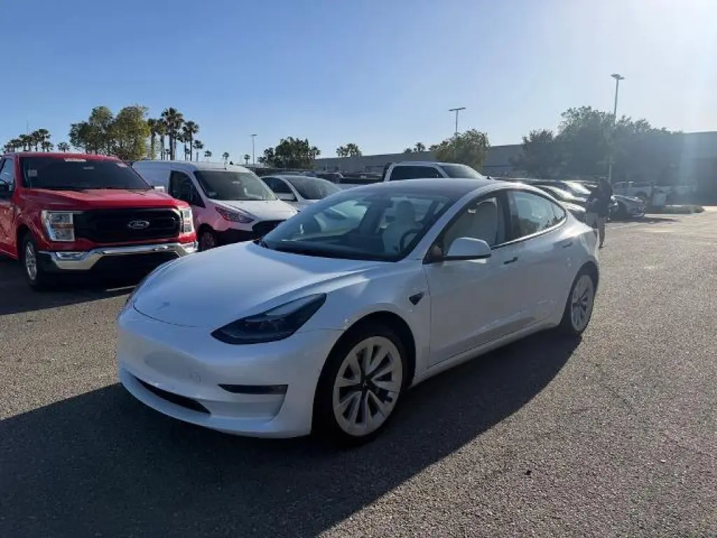 Tesla Model 3 2022 AWD Long Range 4dr Sedan