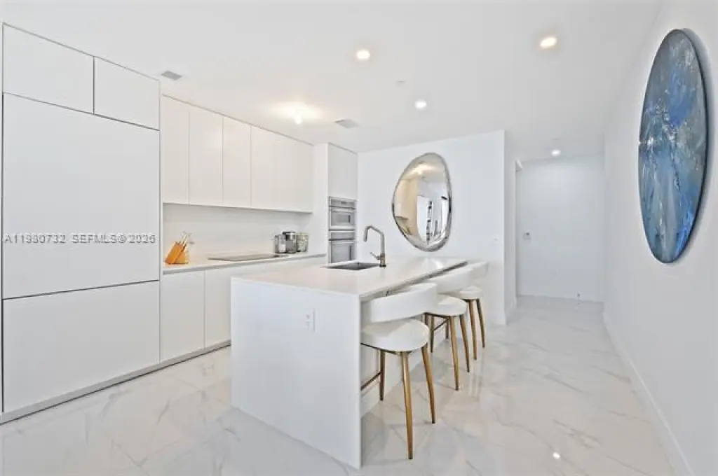 Propiedad en alquiler con 3 habitaciones y 3 baños en Miami