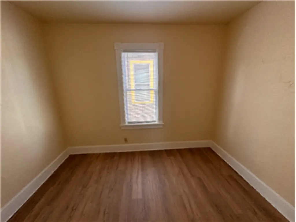 Propiedad en alquiler con 3 habitaciones y 1 baño en Milwaukee Avenue