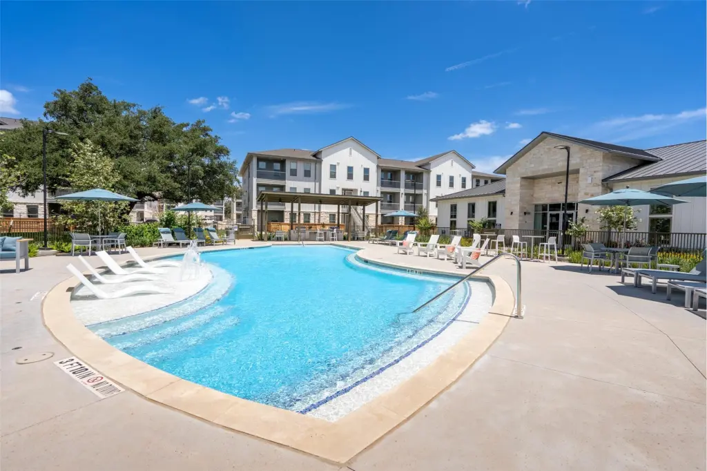 Propiedad en alquiler con 3 habitaciones y 2 baños en Georgetown