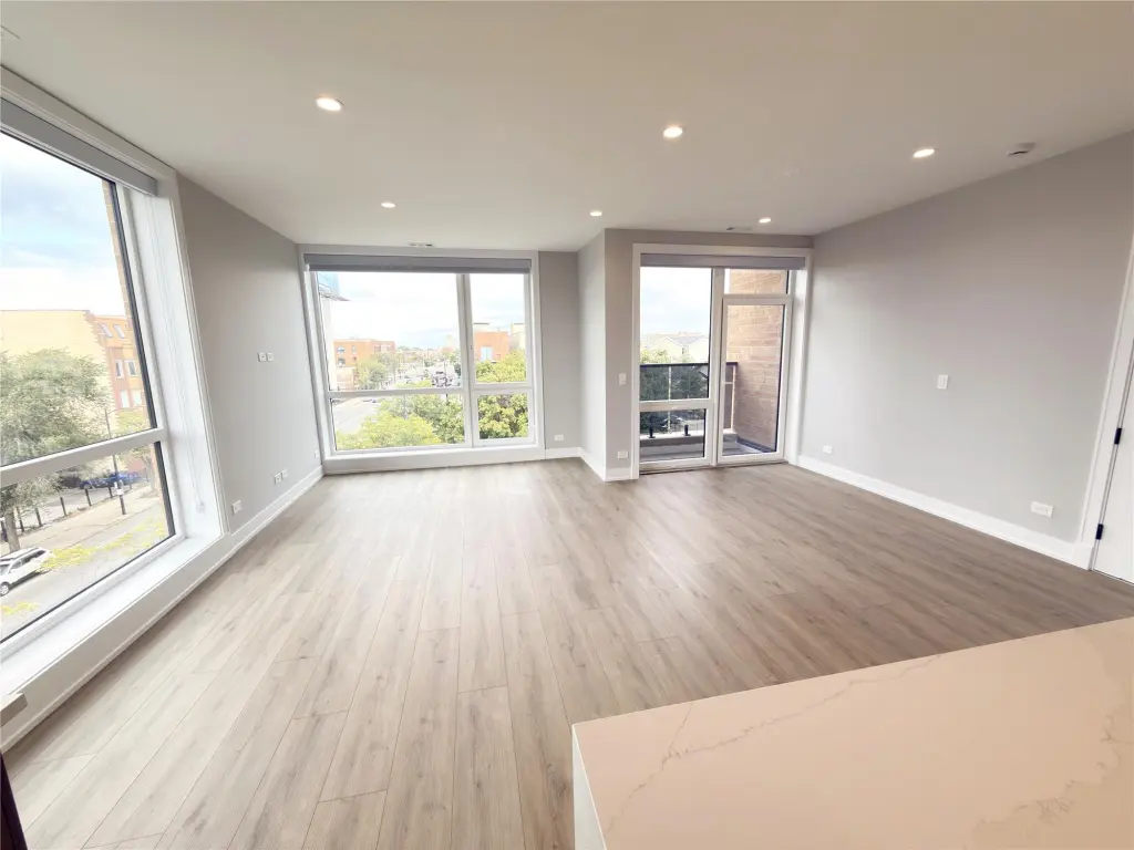 Propiedad en alquiler con 3 habitaciones y 2 baños en Chicago