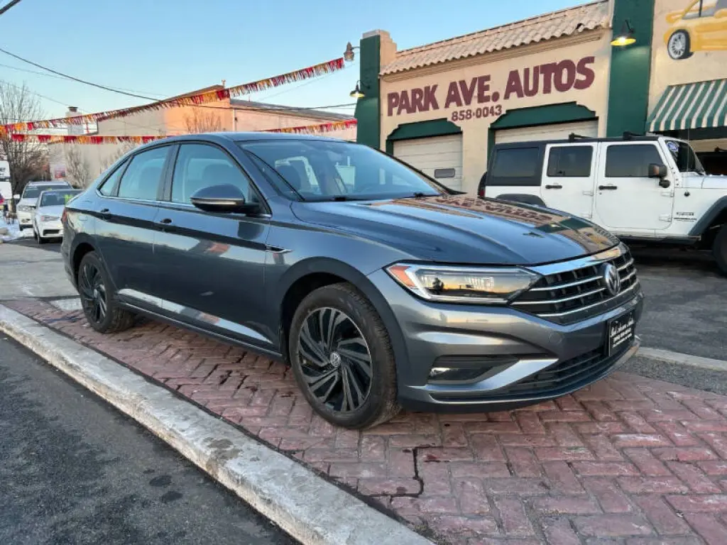 2019 Volkswagen Jetta SEL Premium