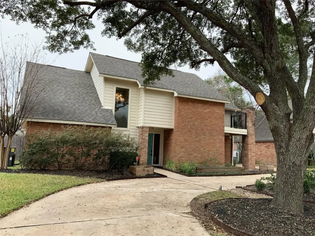 Propiedad en alquiler con 4 habitaciones y 2.5 baños en Katy