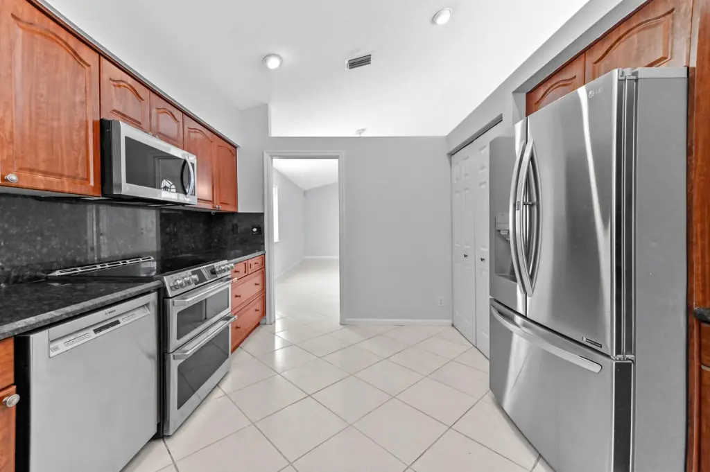 Propiedad en alquiler con 3 habitaciones y 2 baños en Delray Beach