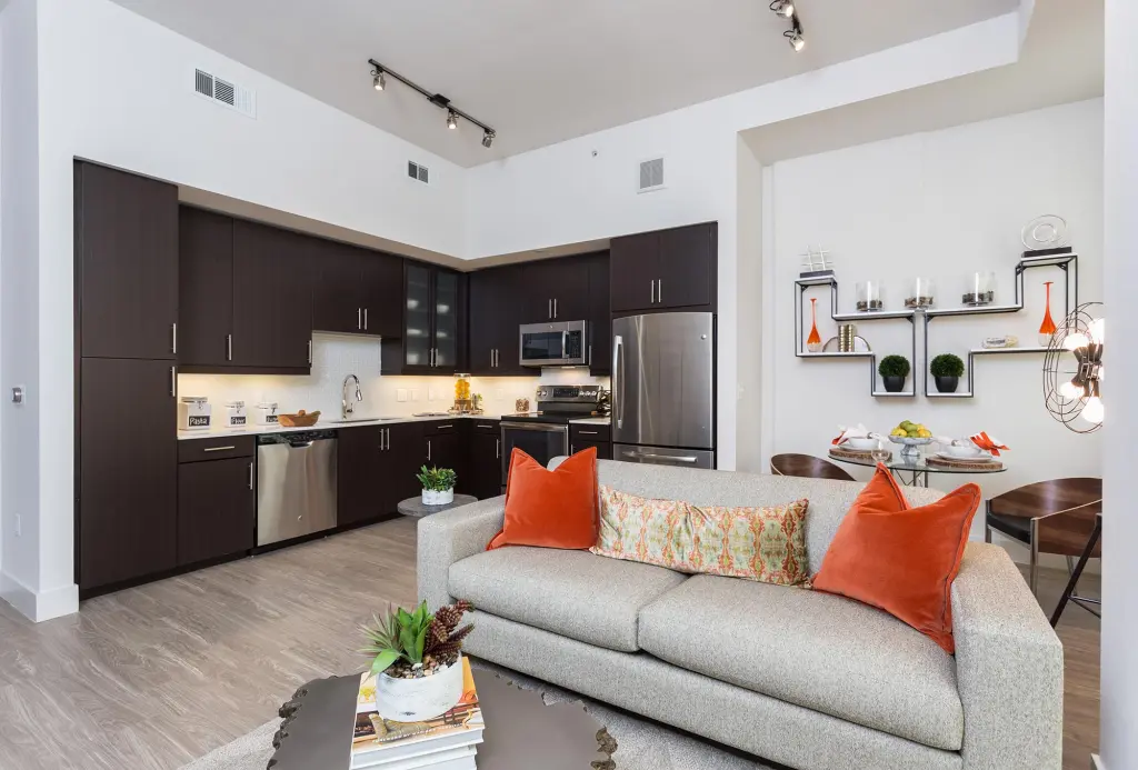 Propiedad en alquiler con 0 habitaciones y 1 baño en Austin