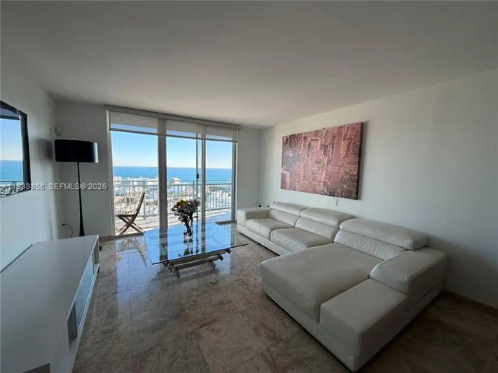 Propiedad en alquiler con 2 habitaciones y 2 baños en Miami Beach