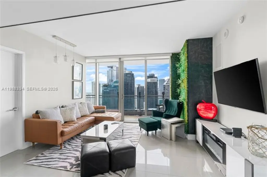 Propiedad en alquiler con 2 habitaciones y 2 baños en Miami