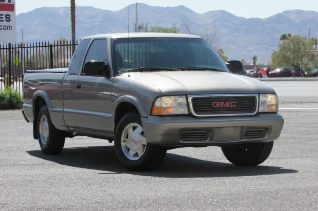 2003 GMC Sonoma SLS