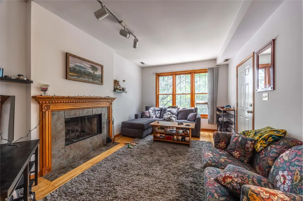 Propiedad en alquiler con 3 habitaciones y 2 baños en Chicago