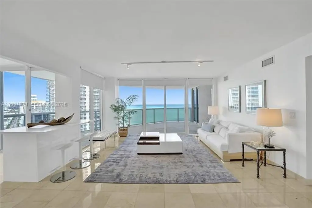Propiedad en alquiler con 2 habitaciones y 2 baños en Miami Beach