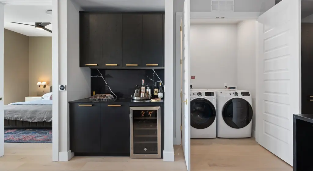 Propiedad en alquiler con 0 habitaciones y 1 baño en Austin
