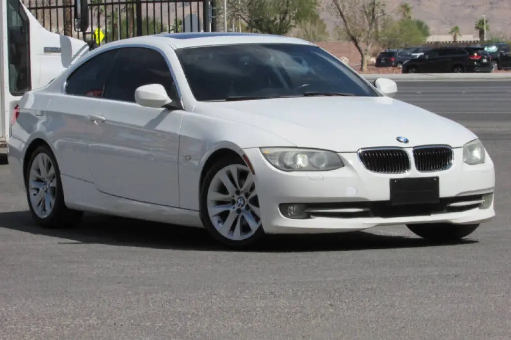 2012 BMW 3 Series 328i