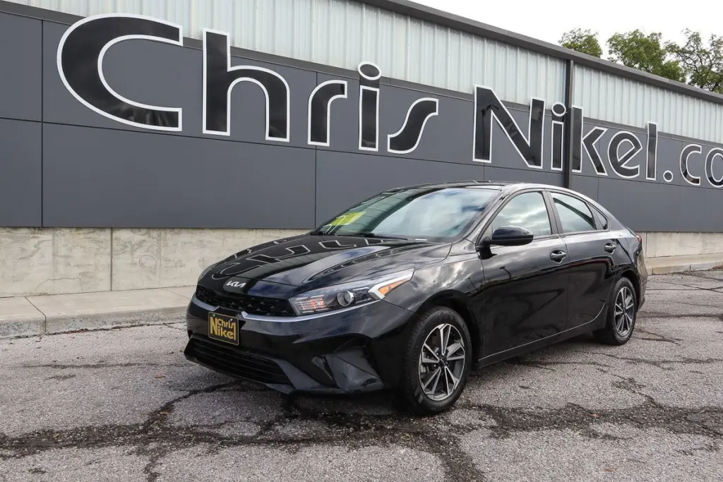 2023 Kia Forte LXS