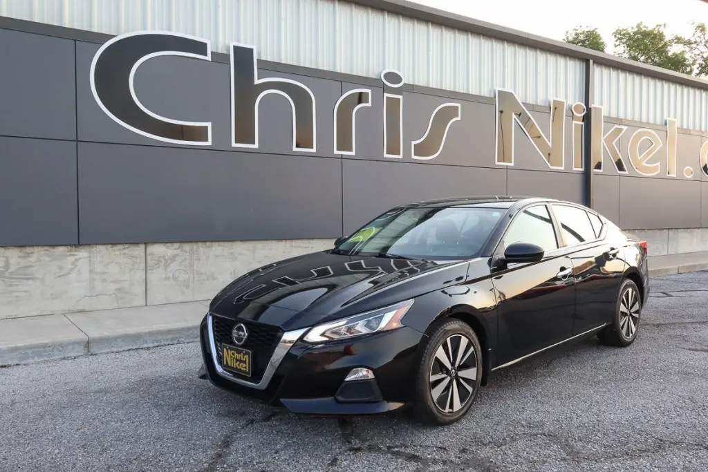 2022 Nissan Altima 2.5 SV