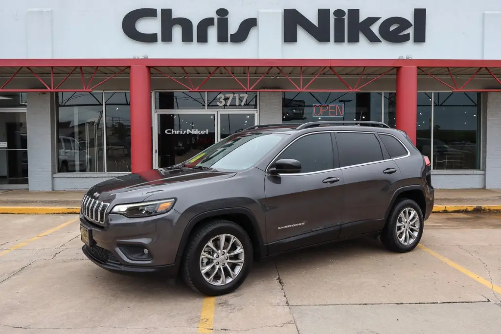 2022 Jeep Cherokee Latitude Lux