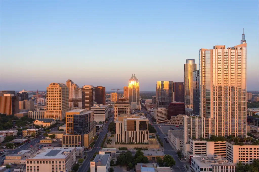 Propiedad en alquiler con 3 habitaciones y 2 baños en Austin