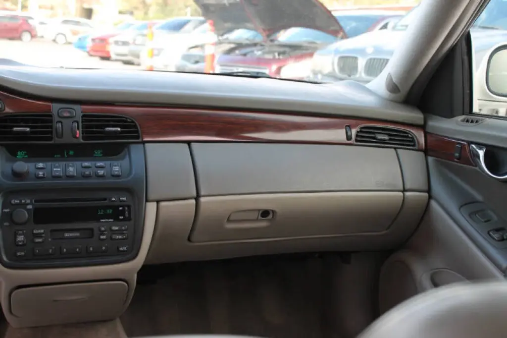 2000 Cadillac DeVille