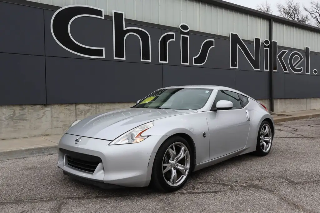 2012 Nissan 370Z 2dr Cpe Auto Touring