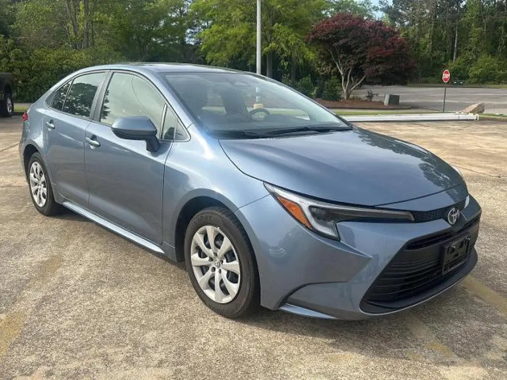 Toyota Corolla Hybrid 2023 SE 4dr Sedan