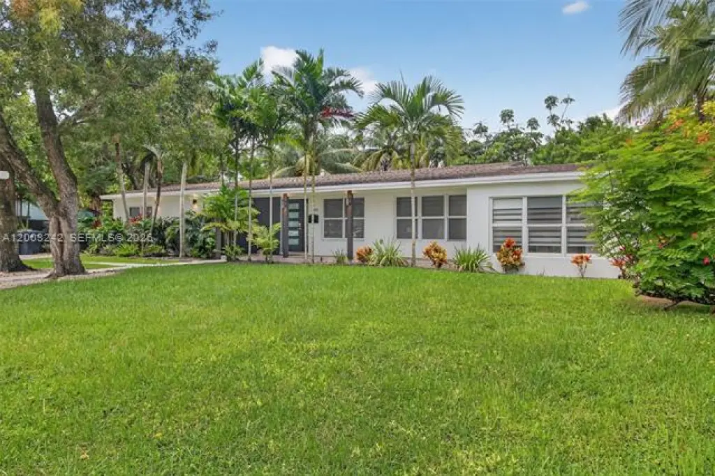 Propiedad en alquiler con 3 habitaciones y 2 baños en el sur de Miami
